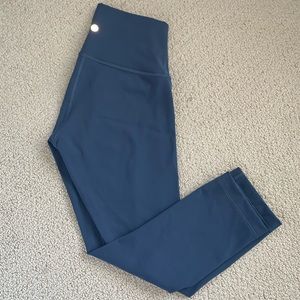 ON HOLD! Ink Blue Lululemon Leggings, cropped